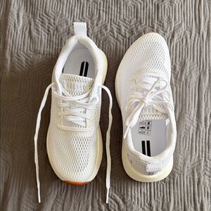 NOBULL White Mesh Sneakers